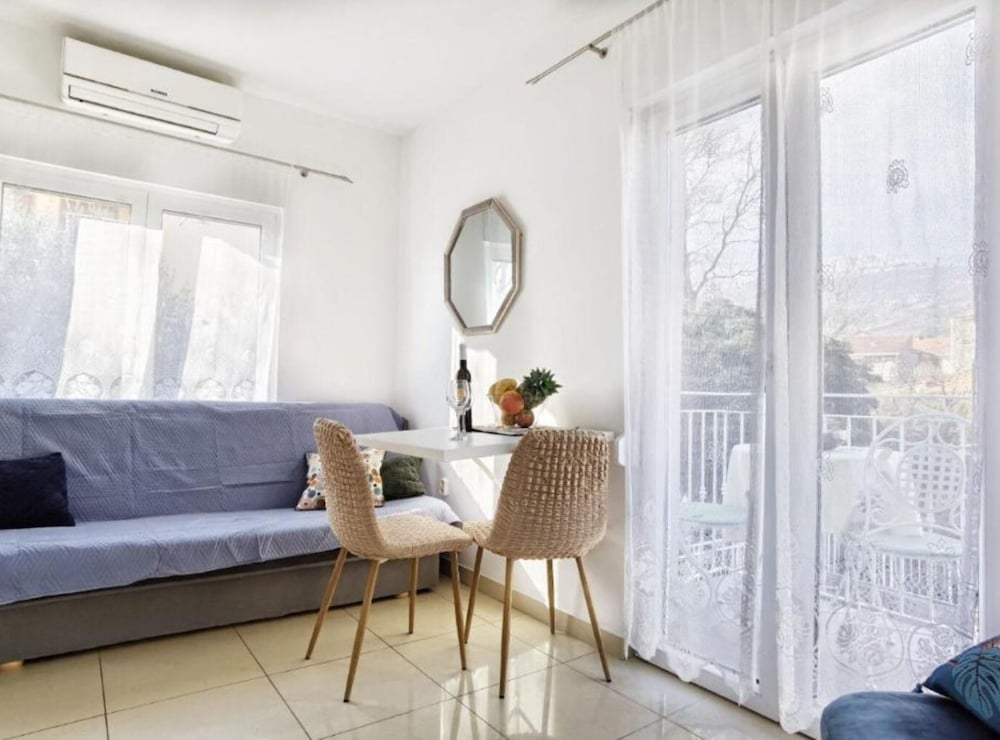 Monika Seaside Apartment