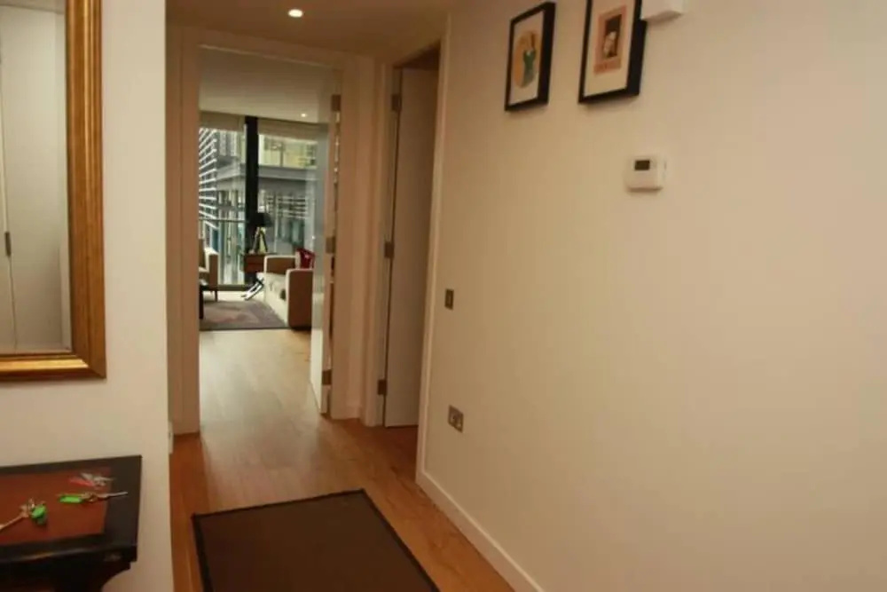 Modern 1-Bed in the Iconic Quartermile Area