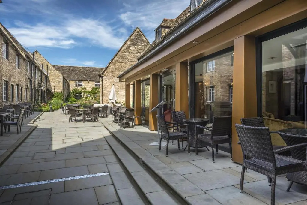 The Talbot Hotel, Oundle , Near Peterborough - The Coaching Inn Group