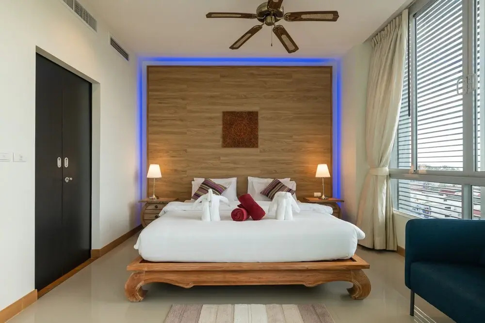 Veloche SeaView 2 BR. 160sq.m near beach
