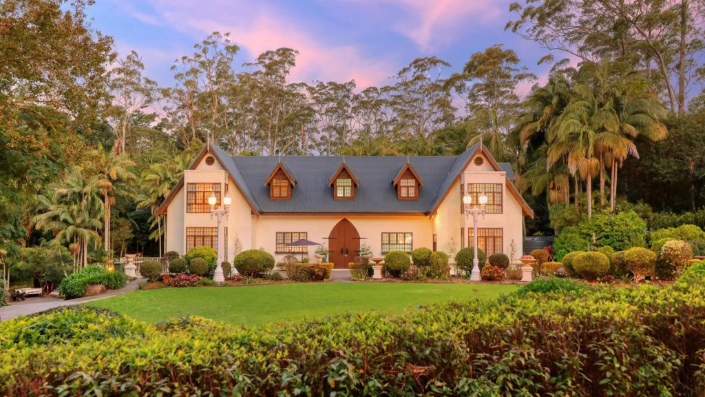 Mt Tamborine Stonehaven Manor