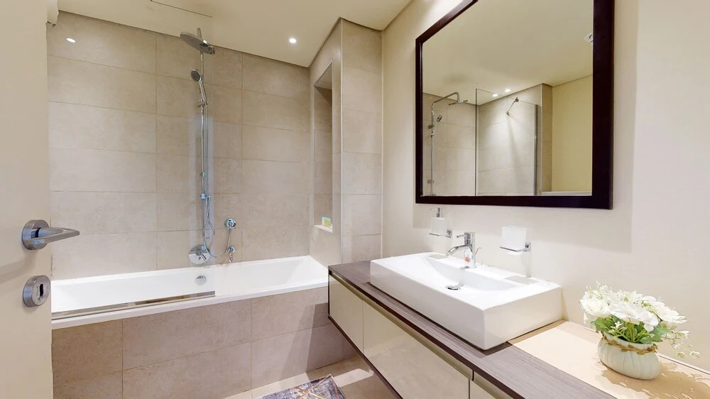 WelHome - Panoramic City Views Amidst Gardens in JVC