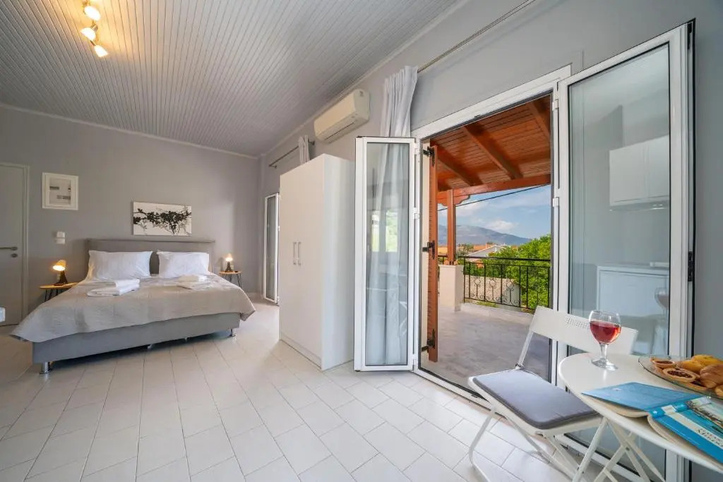 Marys Studios & Apartment