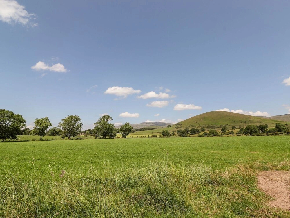 Dunfell Shepherds Hut