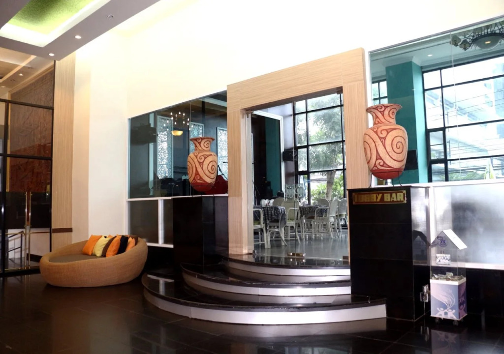 Tonkoon Hotel