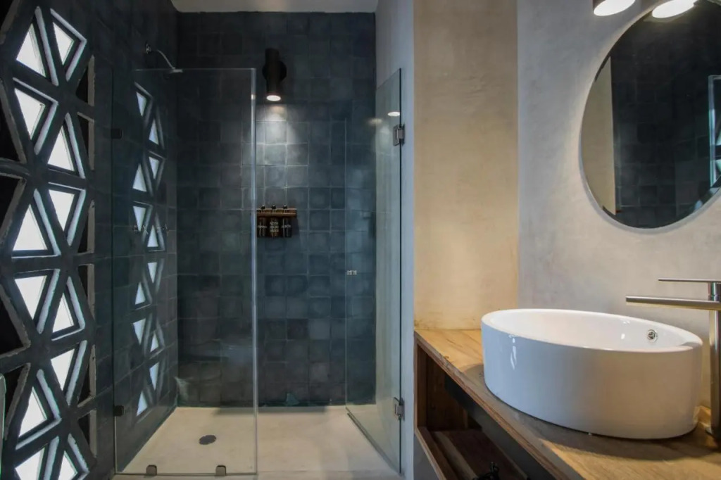 Hotel Sin Nombre