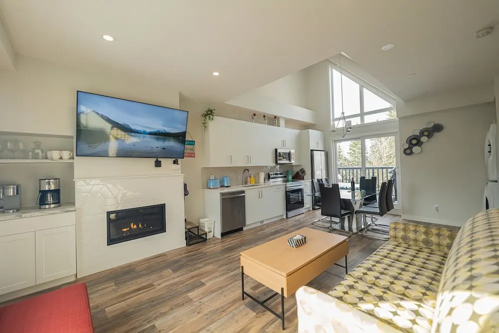 Skyline-Townhouse Combo-AC-Pool-Hot Tub