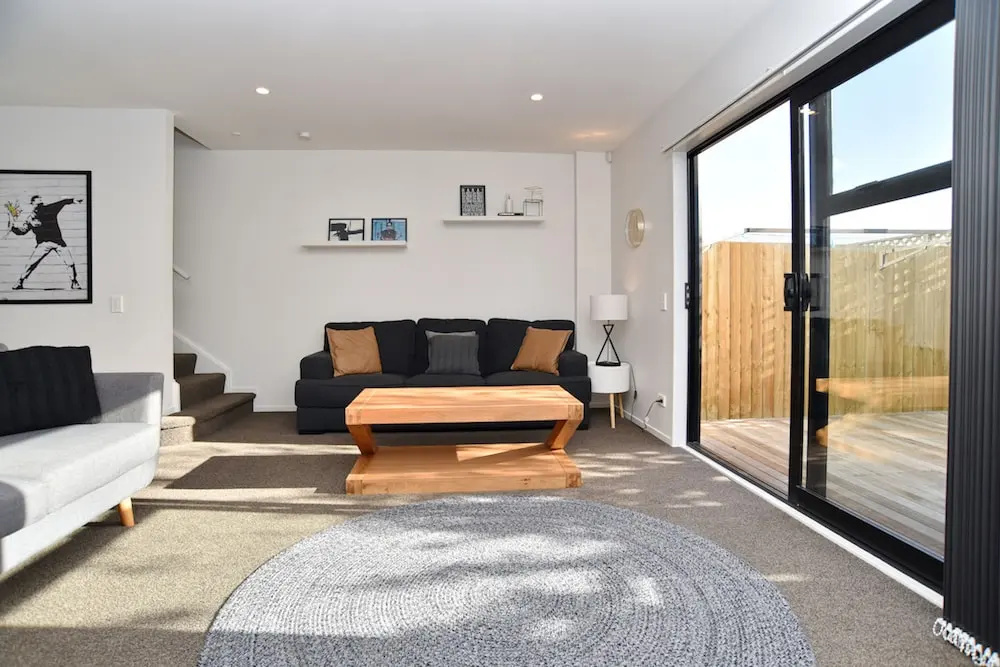 Parlane Apartments