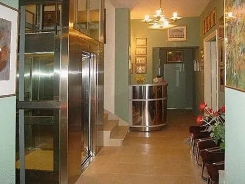 Hotel Alef