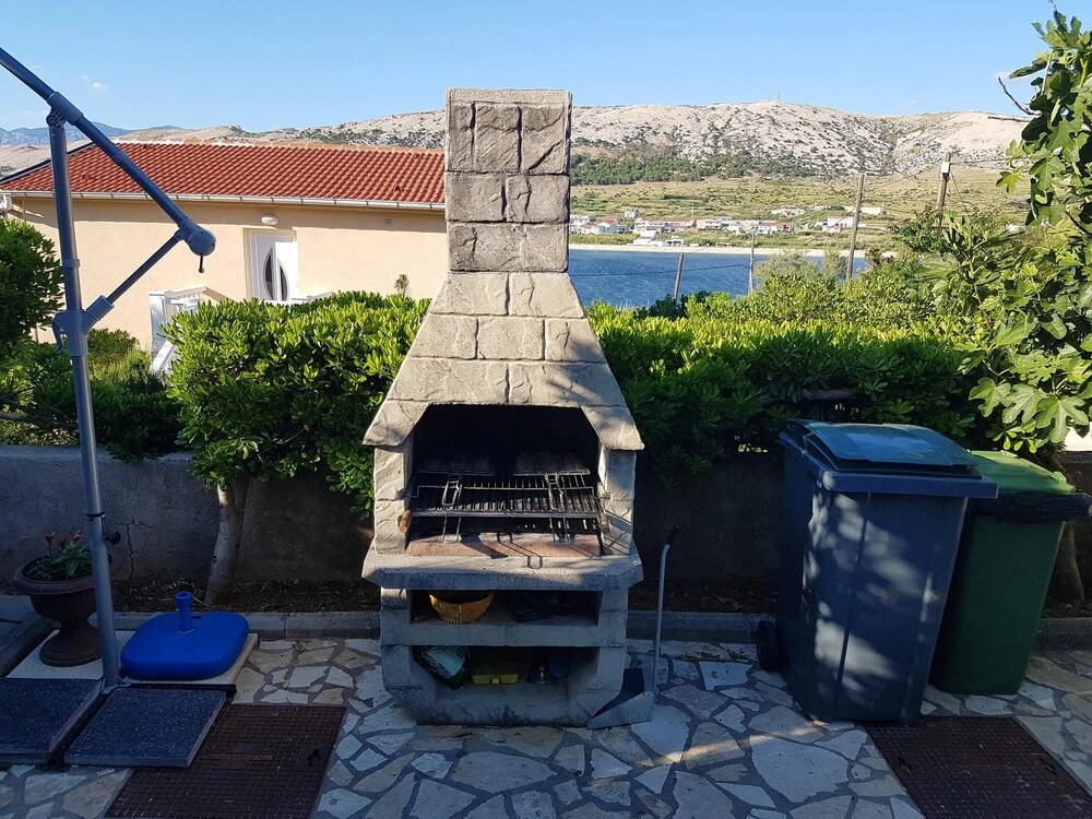 Apartment With 2 Bedrooms in Pag, With Wonderful sea View, Enclosed Ga