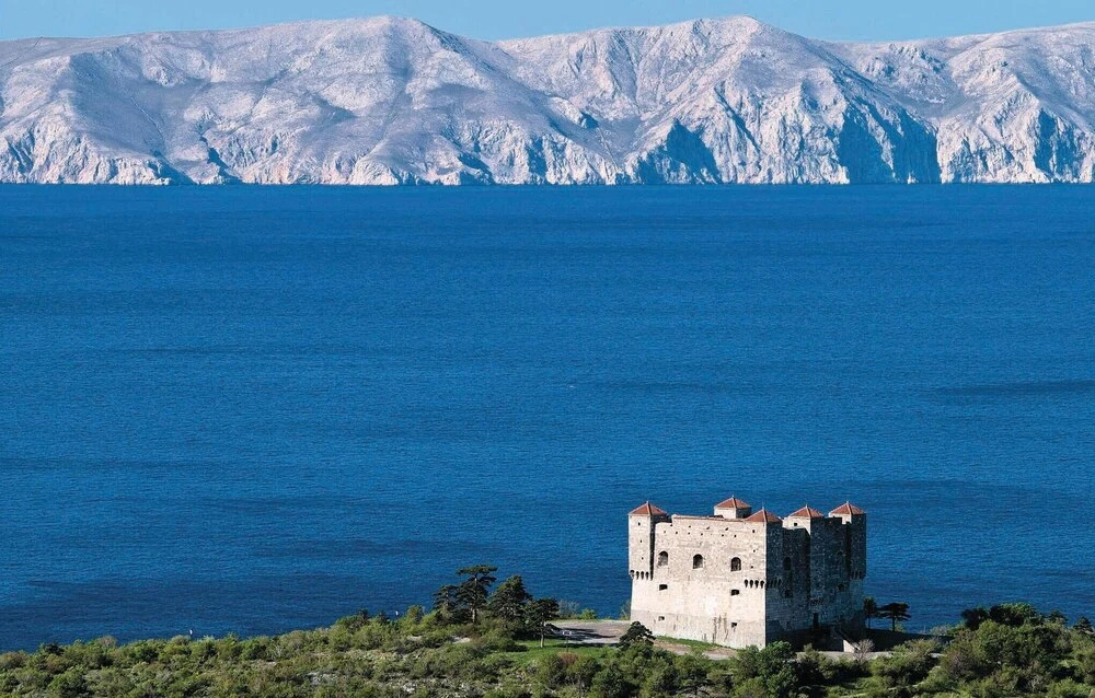 Beautiful Apartment in Senj With Wifi and 2 Bedrooms