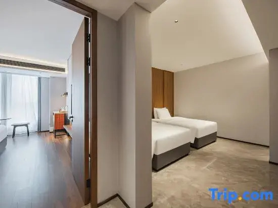 ROYGEM Hotel (Chengxi Meisong Plaza, Anji)