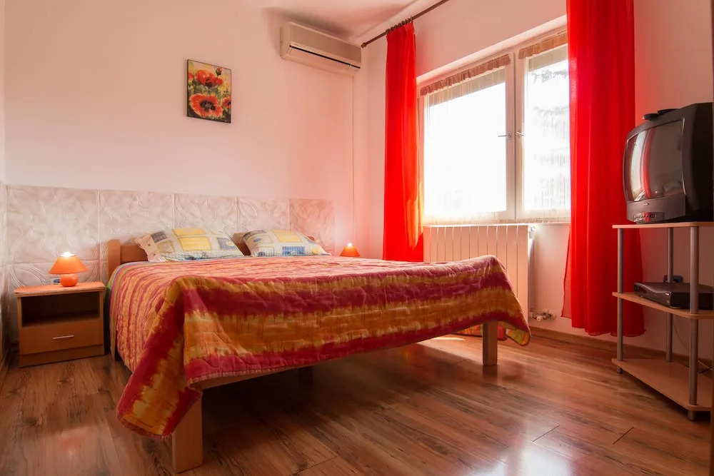 Apartments Nada