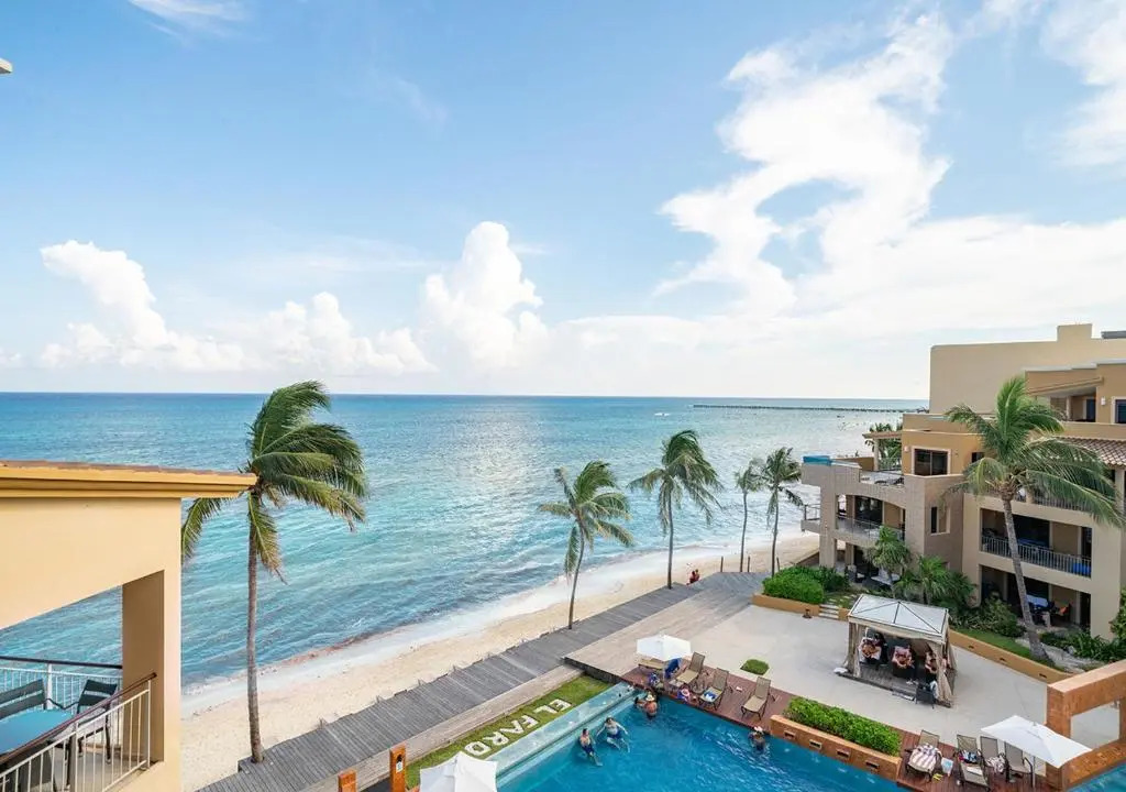 Condo Surf 405 - Luxury Oceanview Beachfront 3 BR with Gym - At El Faro Condos