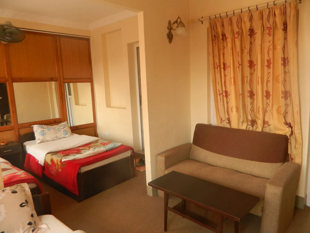 Om Tara Guest House Pvt Ltd