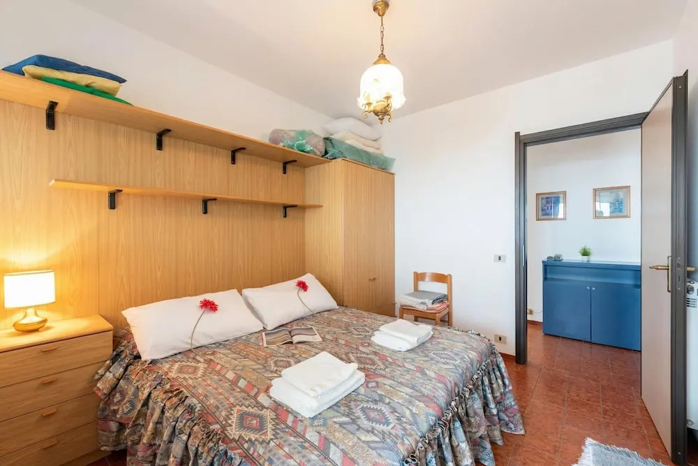 Acqua Marina 800m from the sea