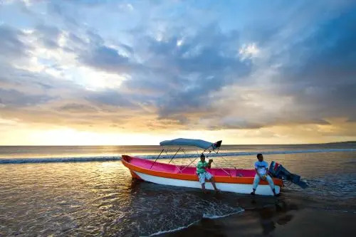 Buena Onda Beach Resort