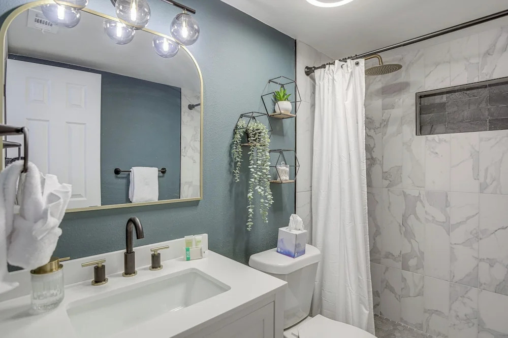 Fully Remodeled St Petersburg Home w/ Private Pool