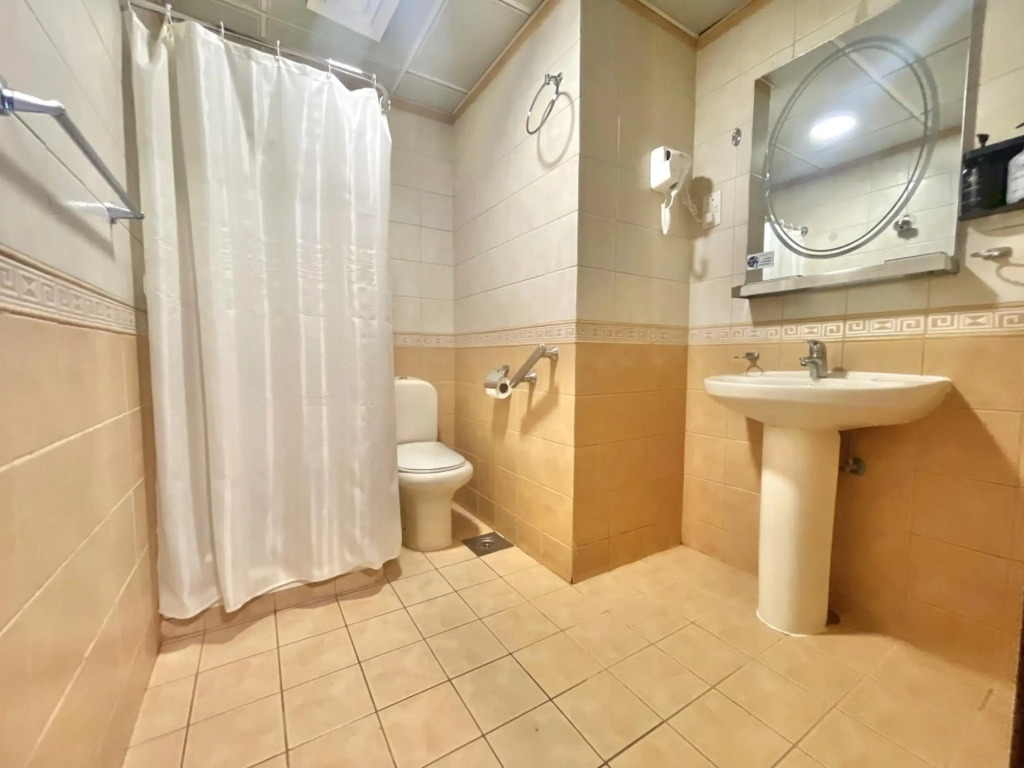 Al Mukhtara Almasi Hotel