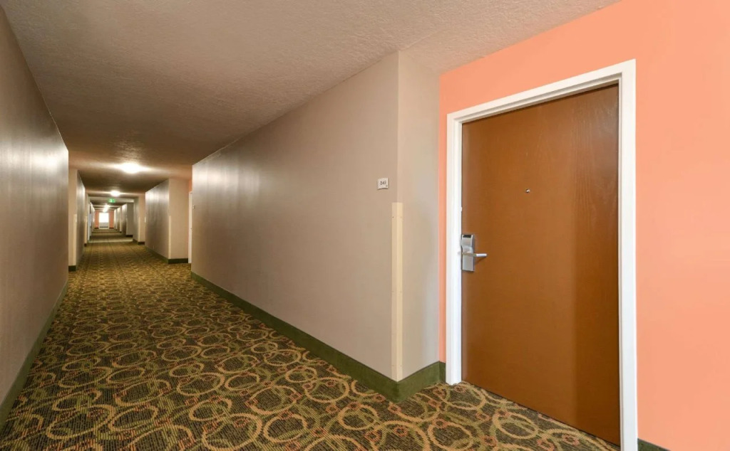 Wingate by Wyndham Beaver I-15