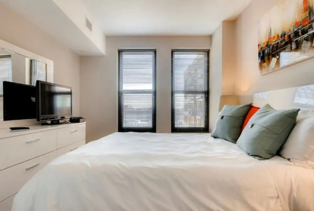 Bluebird Suites in Pentagon City