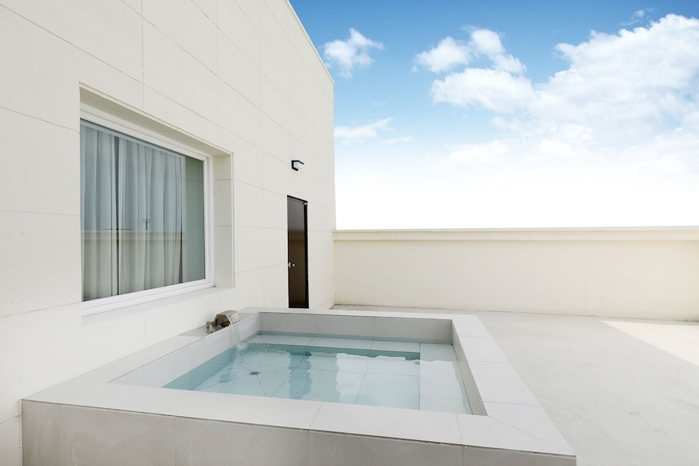 BrownDot Hotel Hongseong Naepo