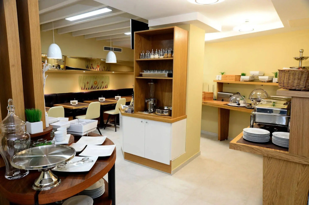 Alexandar Square Boutique Hotel