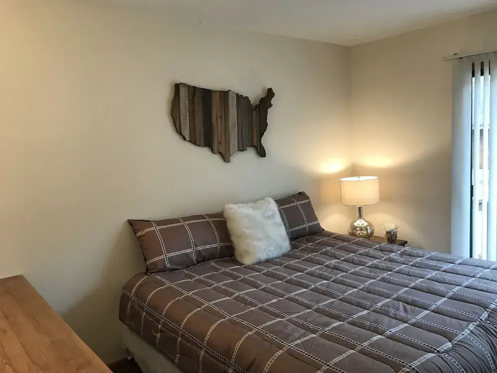 Norfork Lake Ozark Mountain Lodge