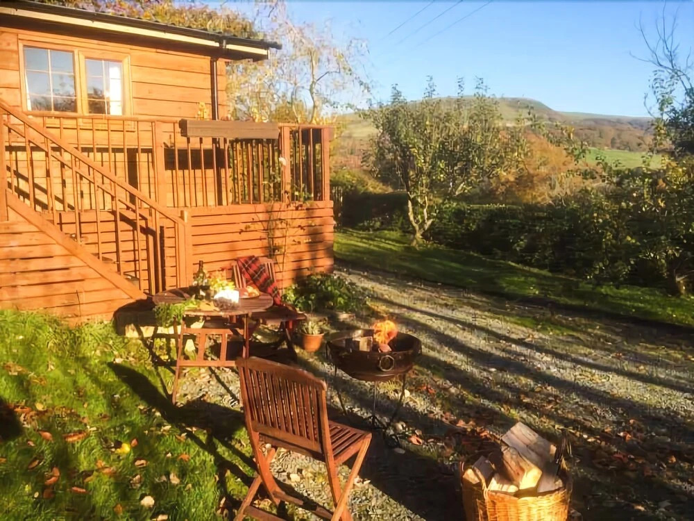Cedar Lodge