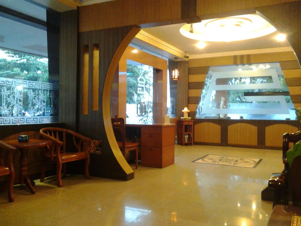 Pagoda Hotel
