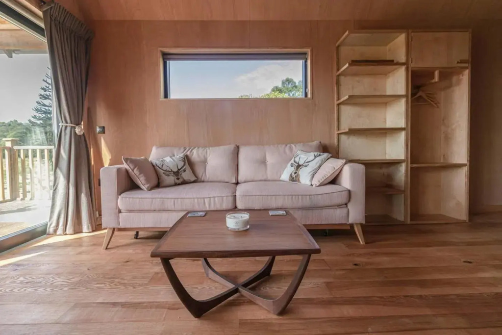 Birdwatchers Cabin