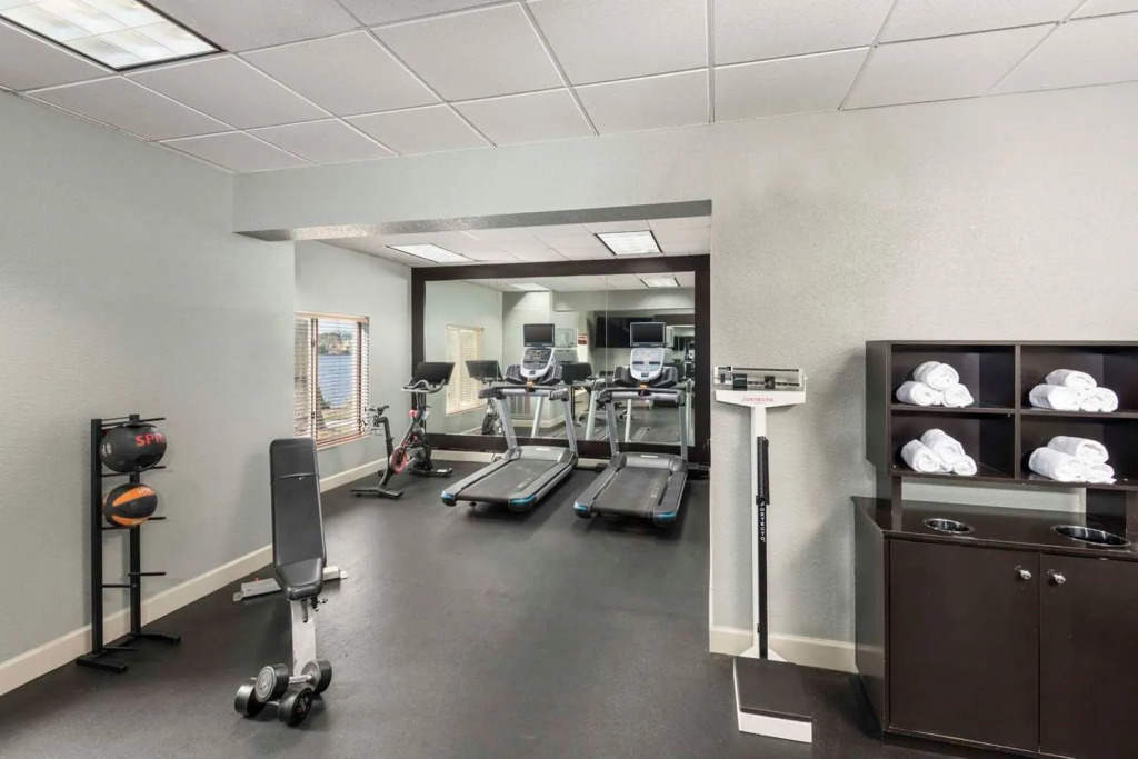 Homewood Suites Miami Airport/Blue Lagoon