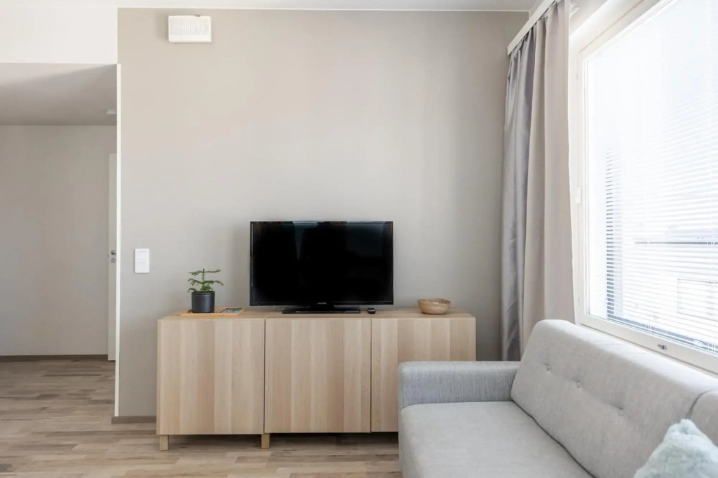 Arctic Penthouse City Suite