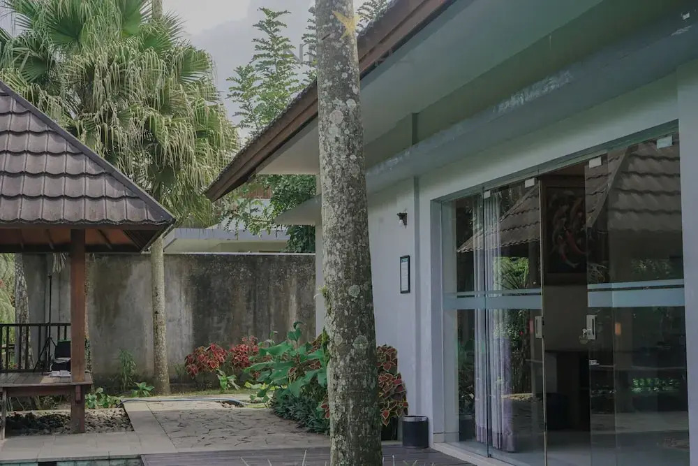 Jambu Klutuk Resort