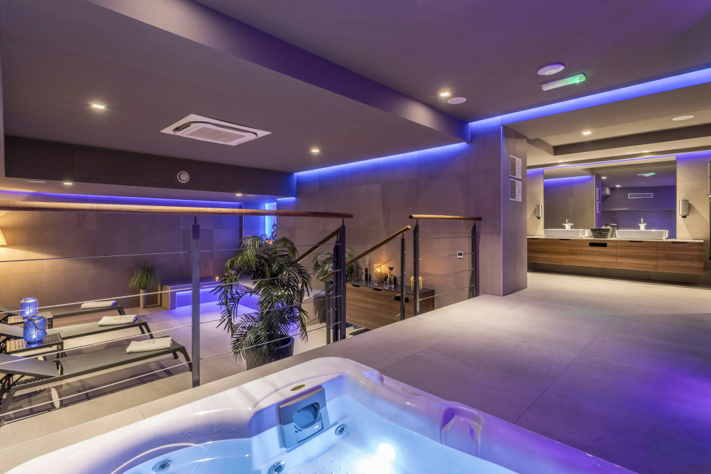 Cornaro Hotel
