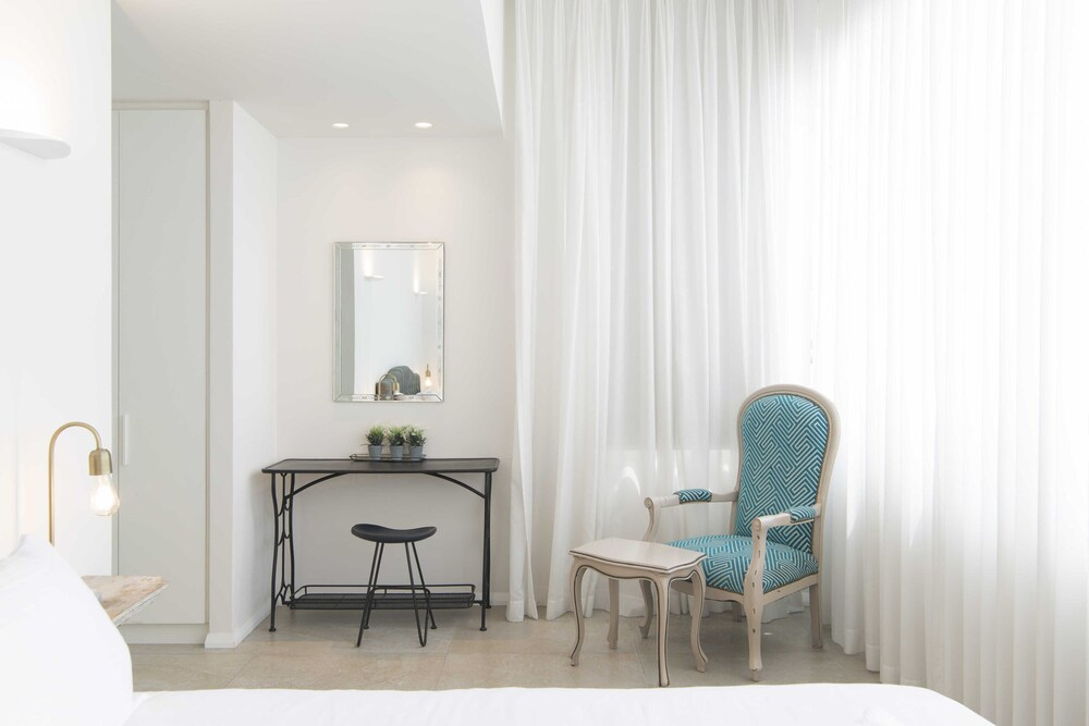 TLV Center by TLV2RENT