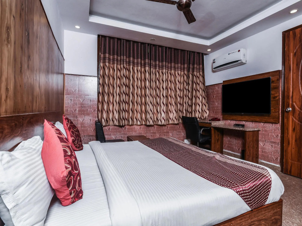 OYO 7304 Stay Jangpura