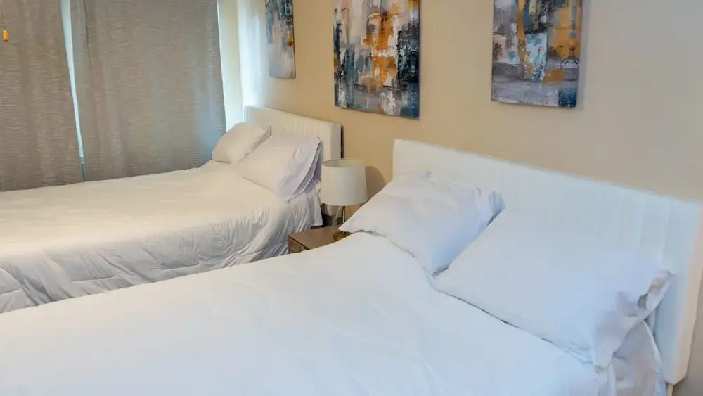 Fresh &bright 1br Condo Poolview & Steps To Beach 1 Bedroom Condo