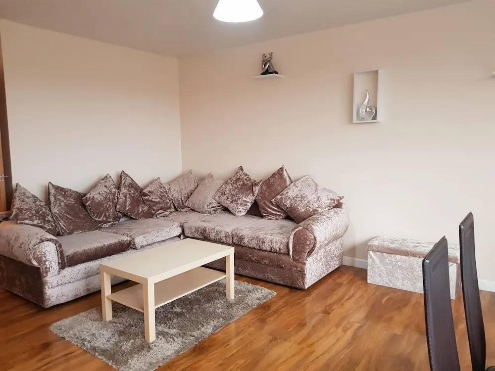 Brabloch Park Apartment
