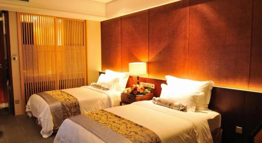 Sanjiang Forest Hot Spring Dumashi Hotel
