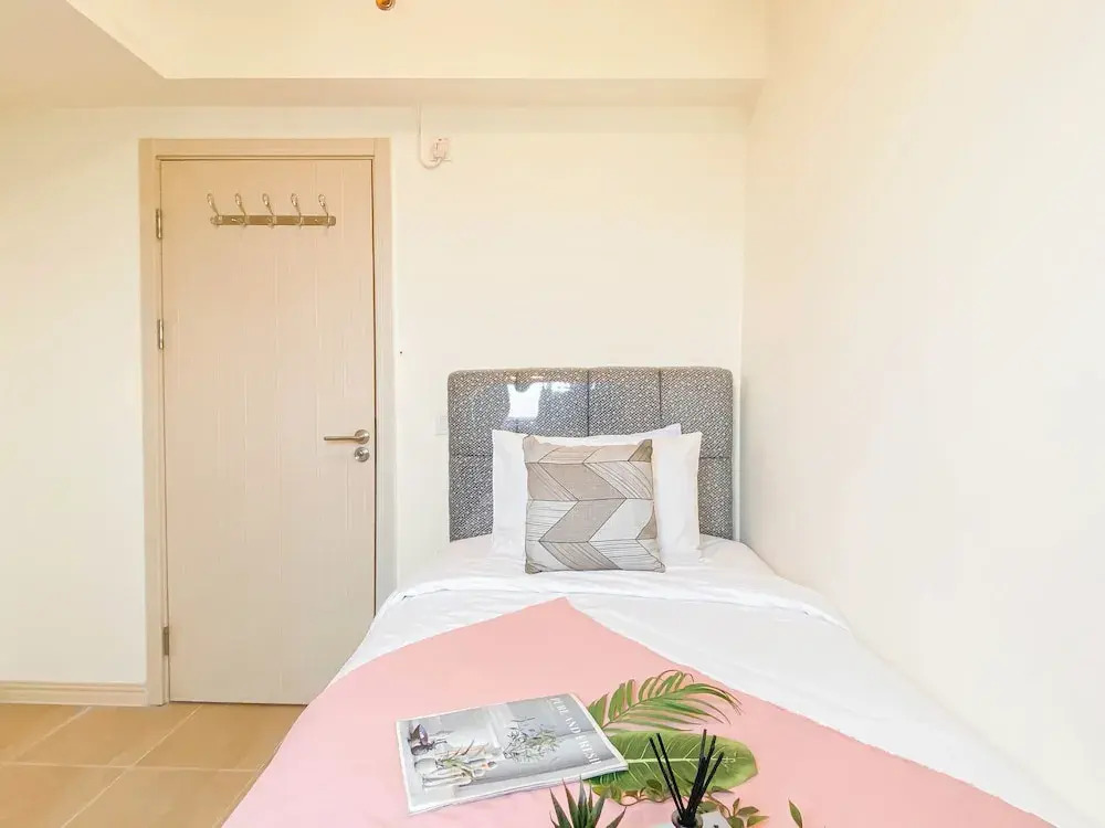 Soft Scandinavian 3Br At Meikarta Apartment