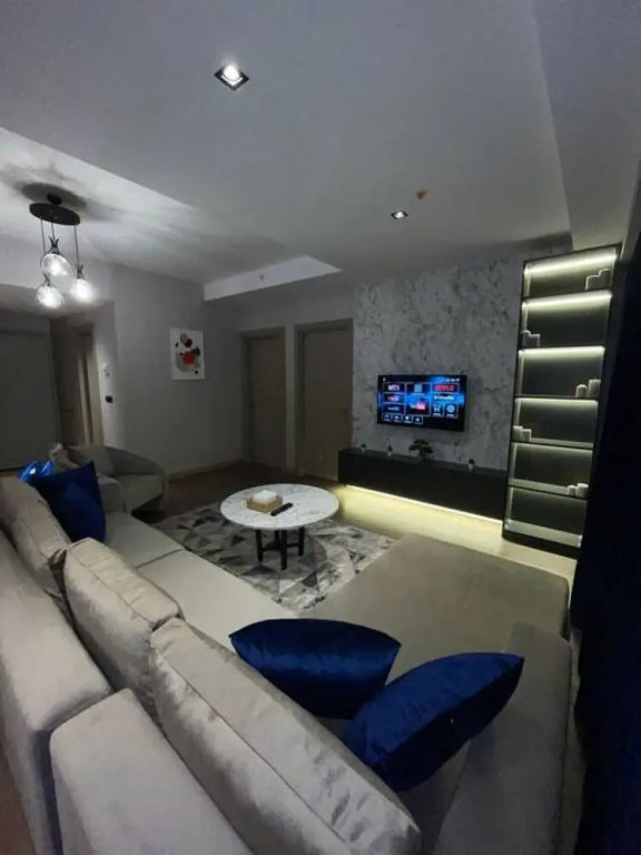 Brand-new 2 1 Apartment-near Mall of Istanbul