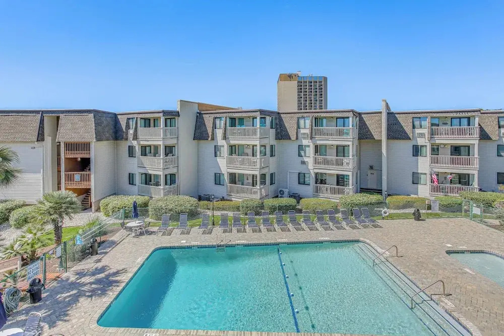 3 Mi to Broadway at the Beach: Oceanfront Getaway!