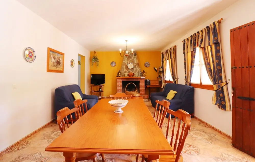 1142 Villa Castaño