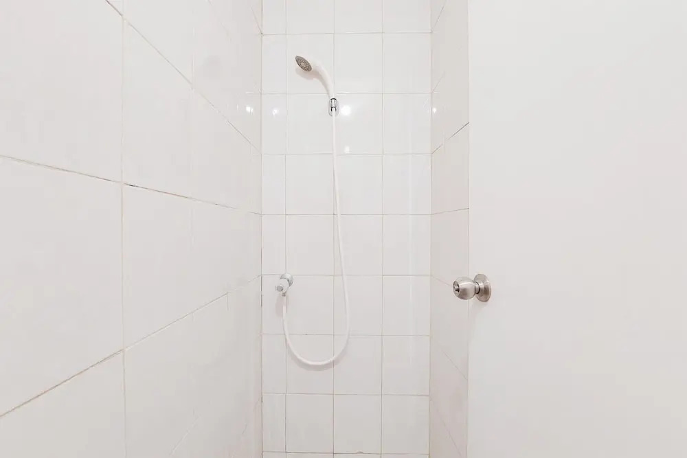 Simply And Homey Studio At Poris 88 Apartment