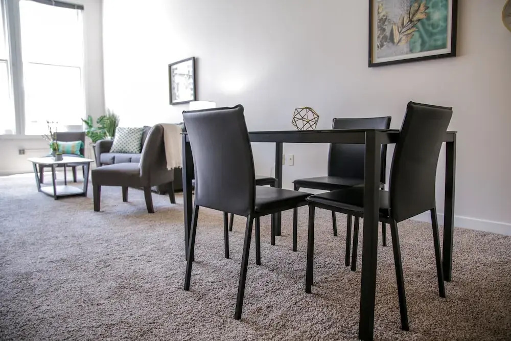 Amazing Downtown 1BR at Historic Block