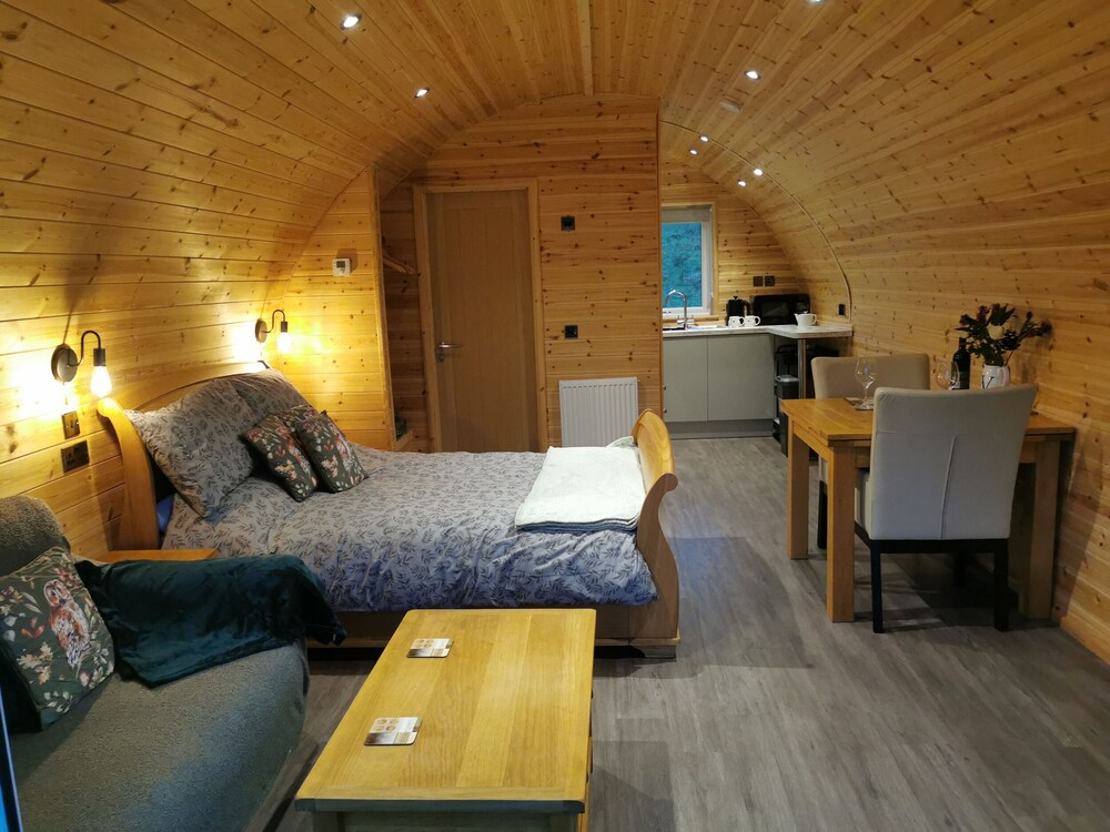 Lodge 2