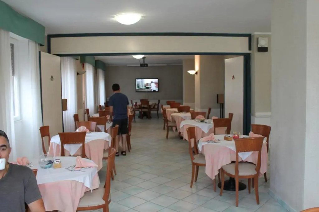 Hotel Mediterraneo