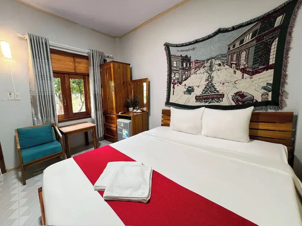 Sea Breeze Resort & Spa