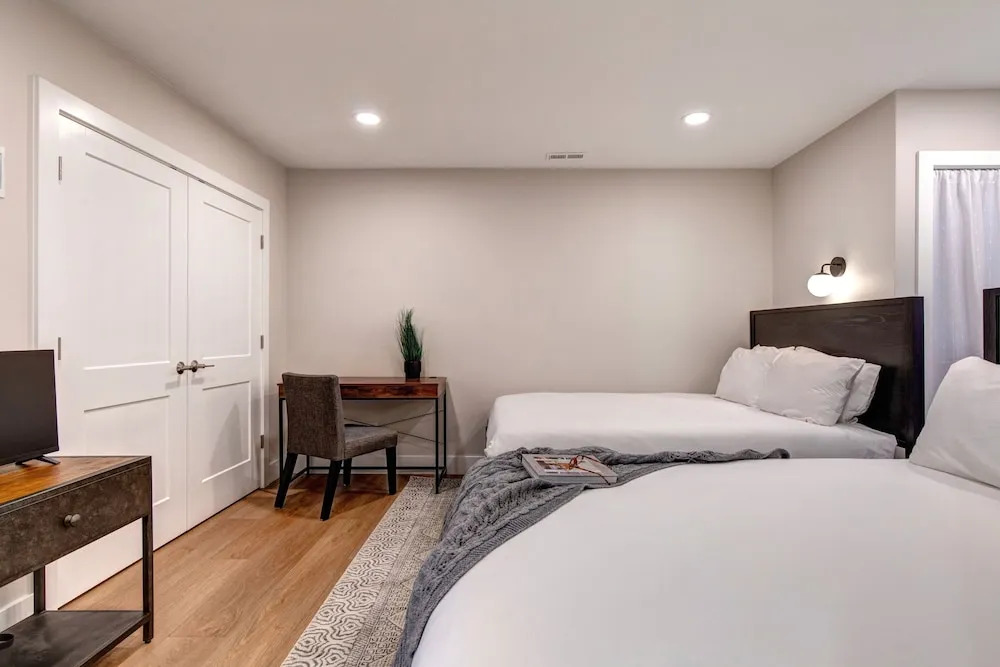 Silver Cliff Village 103 2 Bedroom Condo by RedAwning